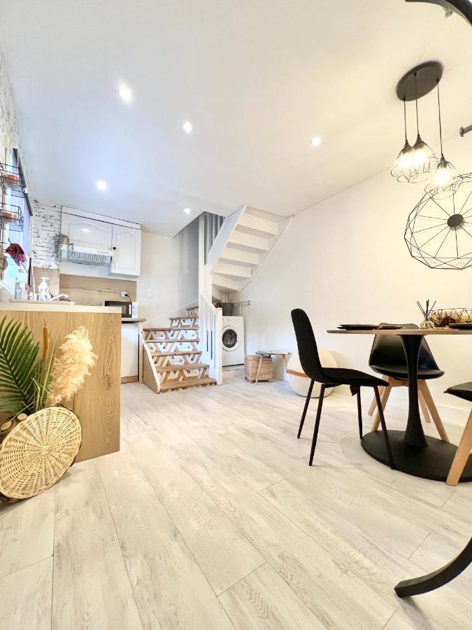 Charmant Appartement Duplex Au Calme Évreux Kültér fotó