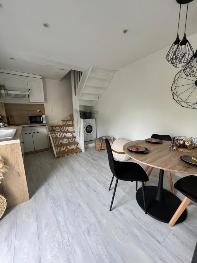 Charmant Appartement Duplex Au Calme Évreux Kültér fotó